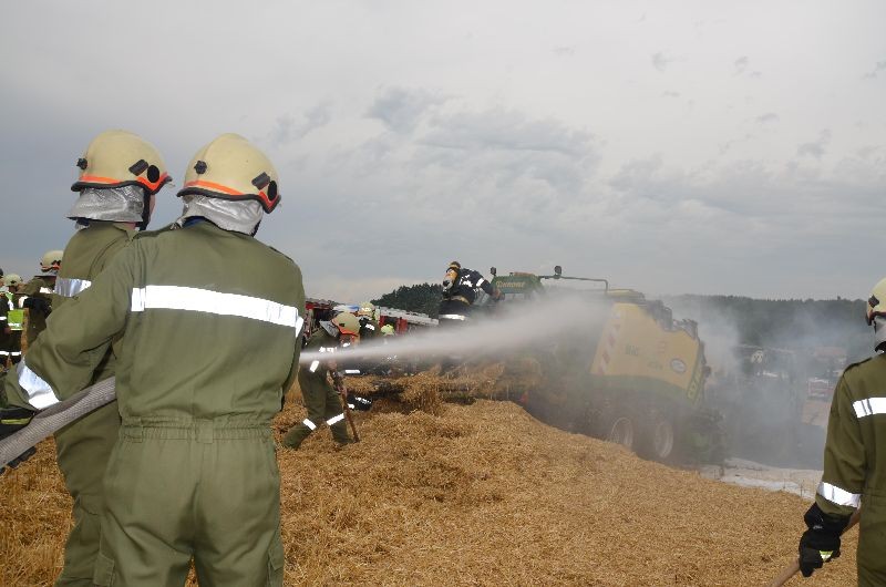 20130804_Brand Traktor_Schulleredt (69).jpg